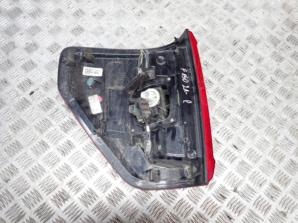 Lampa Tylna Prawa Tył Blind Spot Czujnik Martwego Pola Ford F150 XLT 2021
