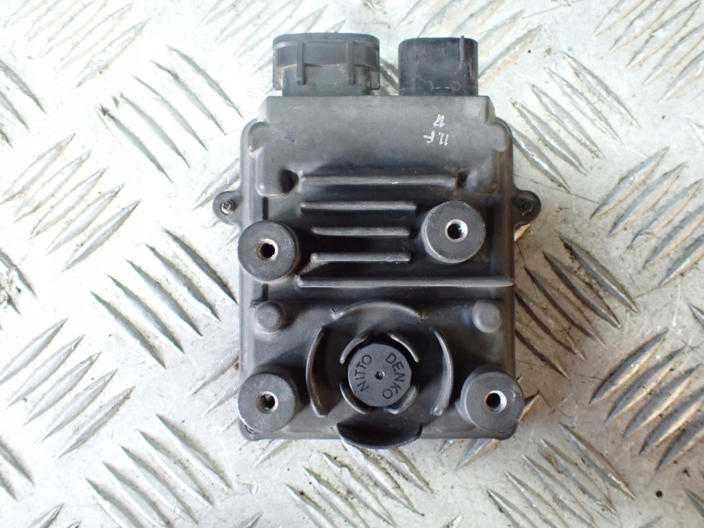 Moduł Sterownik Pompy Paliwa Toyota Tundra Sequoia Lexus LS600 2022-
