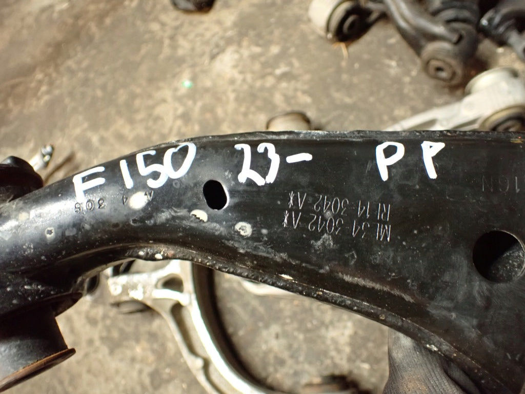 Wahacz Prawy Przedni Dolny Ford F150 XLT 2021-