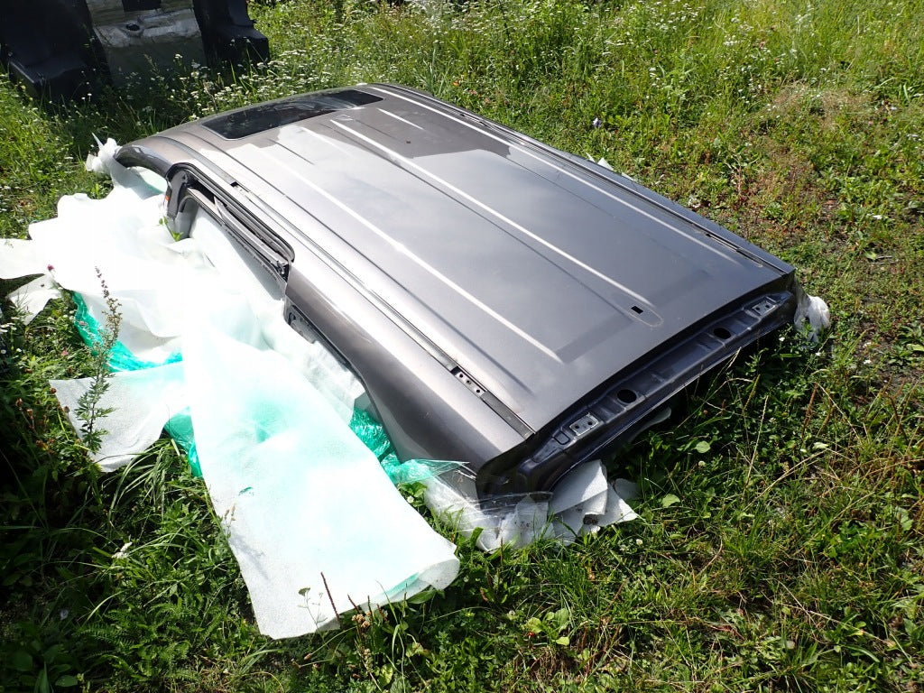 Dach Poszycie z Szyberdachem Toyota Sienna XL40 2021