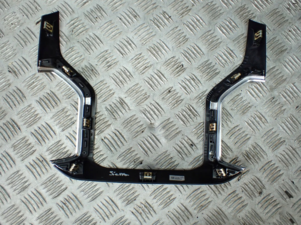 Dekor Listwa Osłona Deski GMC Sierra Chevrolet Silverado 3.0D 2019-