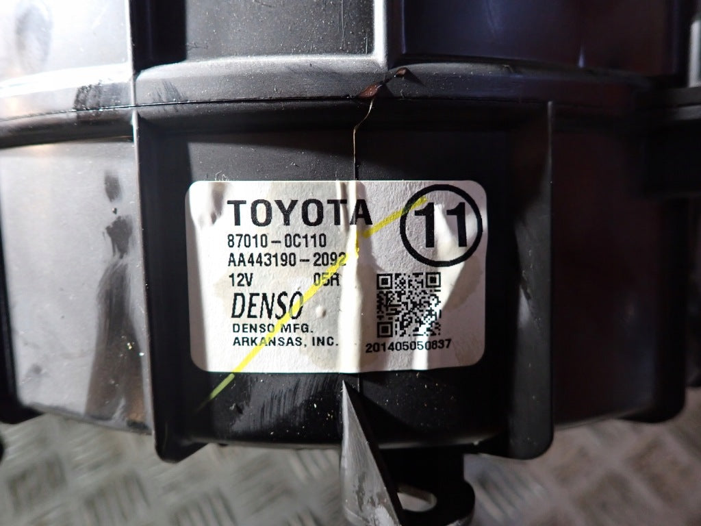 Nagrzewnica Powietrza Toyota Tundra 4.6 2014