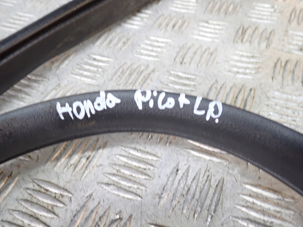 Uszczelka Karoseryjna Honda Pilot 4 YG2 4x4 23-