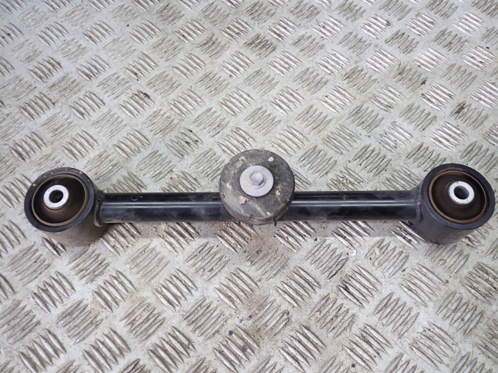Wahacz Tylny Tył Toyota Tundra 3.4 3.5 2022-
