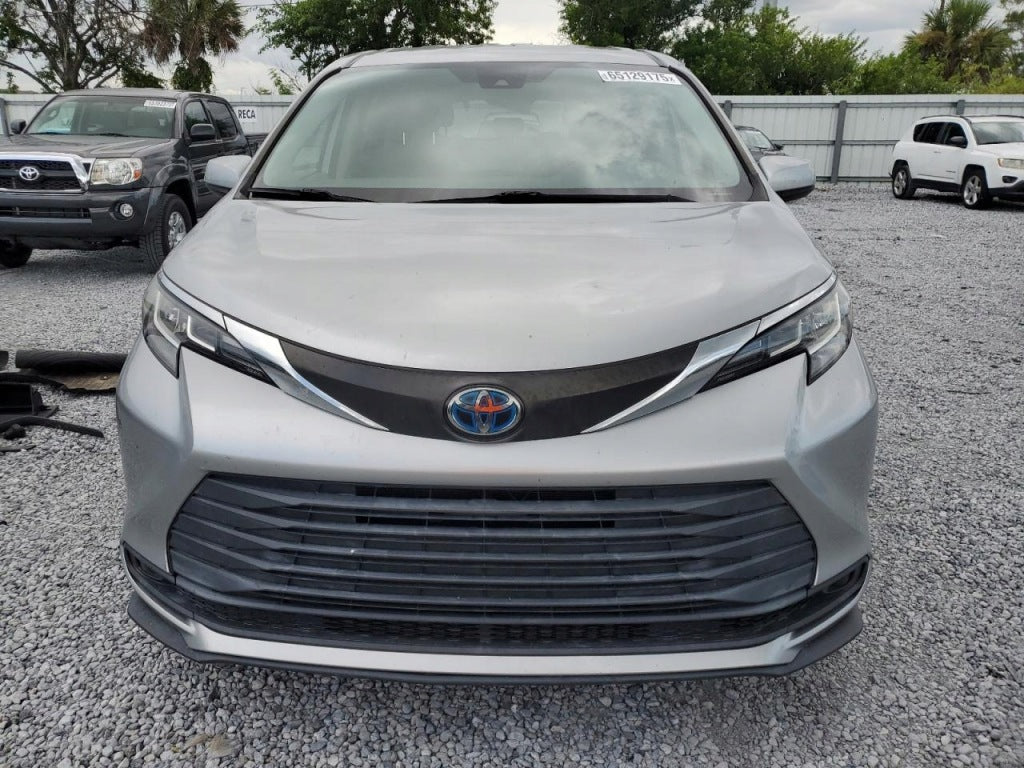 Dach Poszycie Toyota Sienna XL40 2021