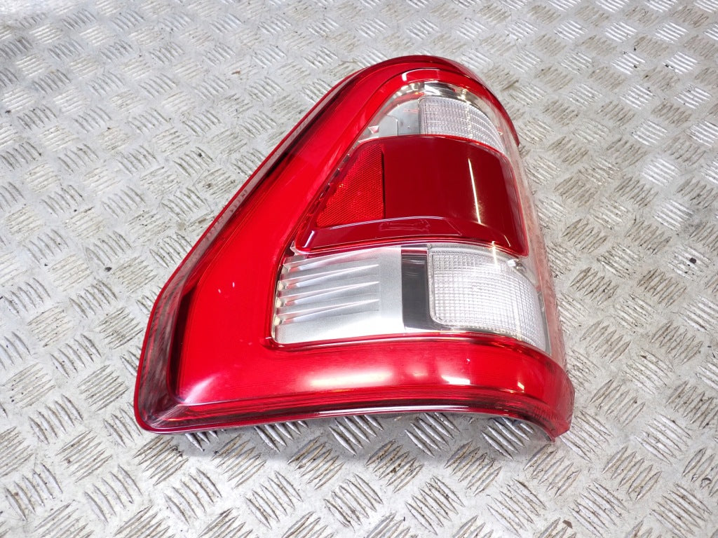 Lampa Prawa Tylna Prawy Tył LED Radar Blind Spot Ford F150 Lariat 2021-