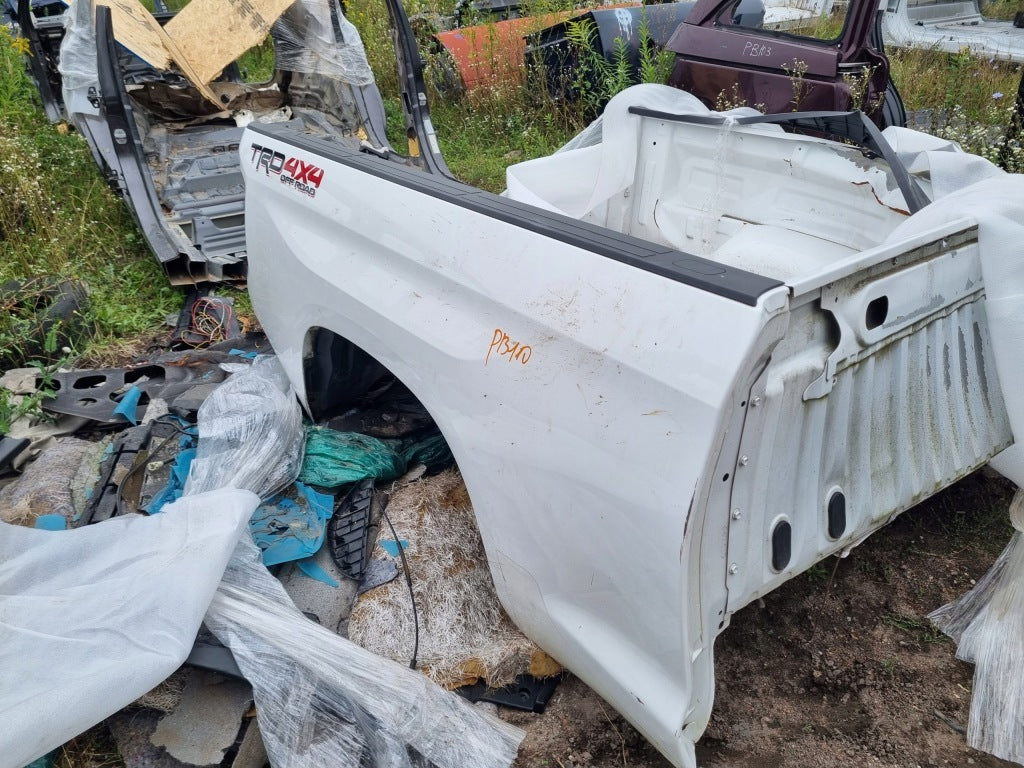 Bok Paka Długa 6.5 ft Prawy Tył Zabudowa Toyota Tundra Double Cab 2014-