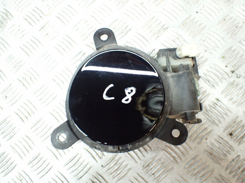 Klapka Wlewu Paliwa Kpl. Gniazdo Chevrolet Corvette C8 2020-