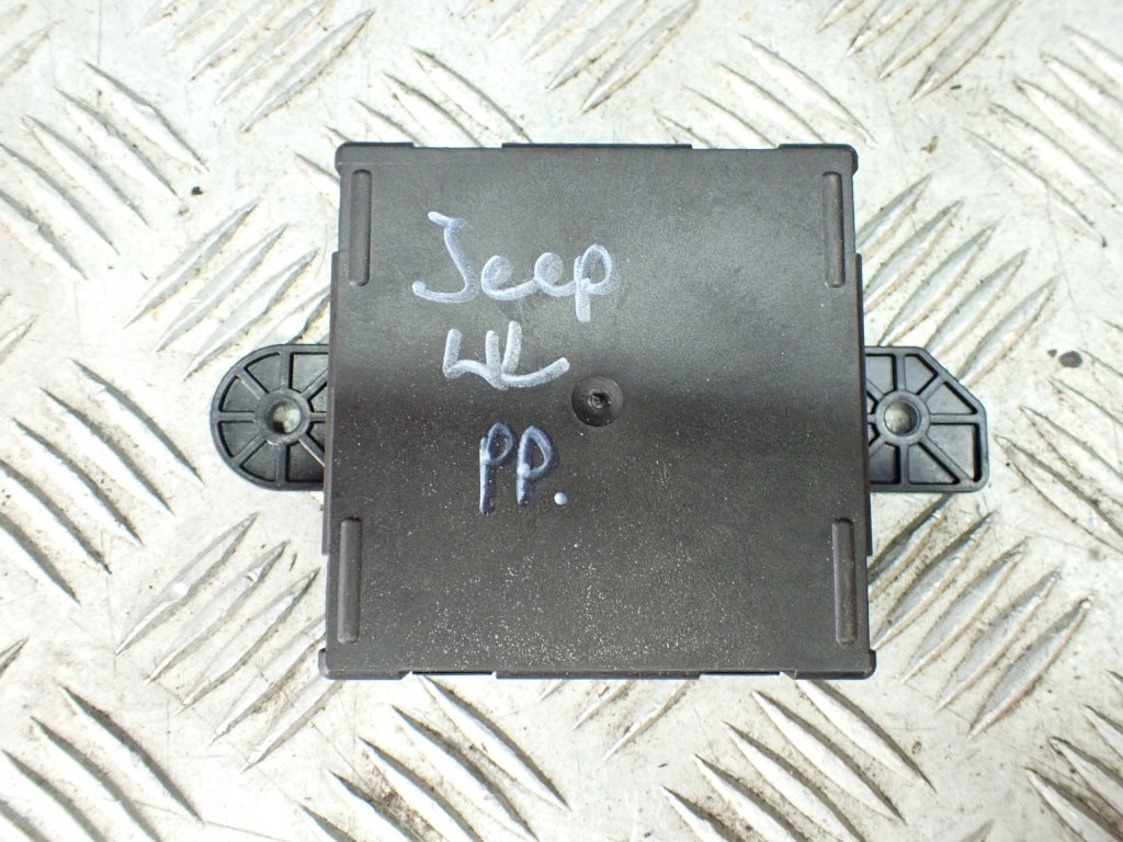 Right Front Door Module Jeep Grand Cherokee WL Long Wagoneer WS 21