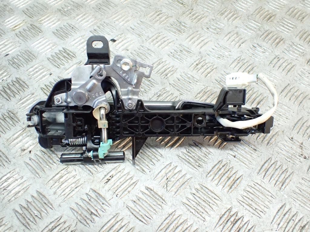 Klamka Drzwi Lewy Tył Tylna Kpl. Toyota Sienna XL40 2021-