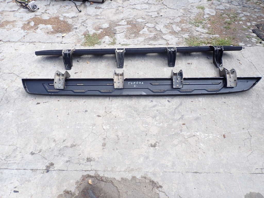 Stopnie Progi PARA Toyota Tundra Crew Cab TRD Pro 3.4 4x4 2022-