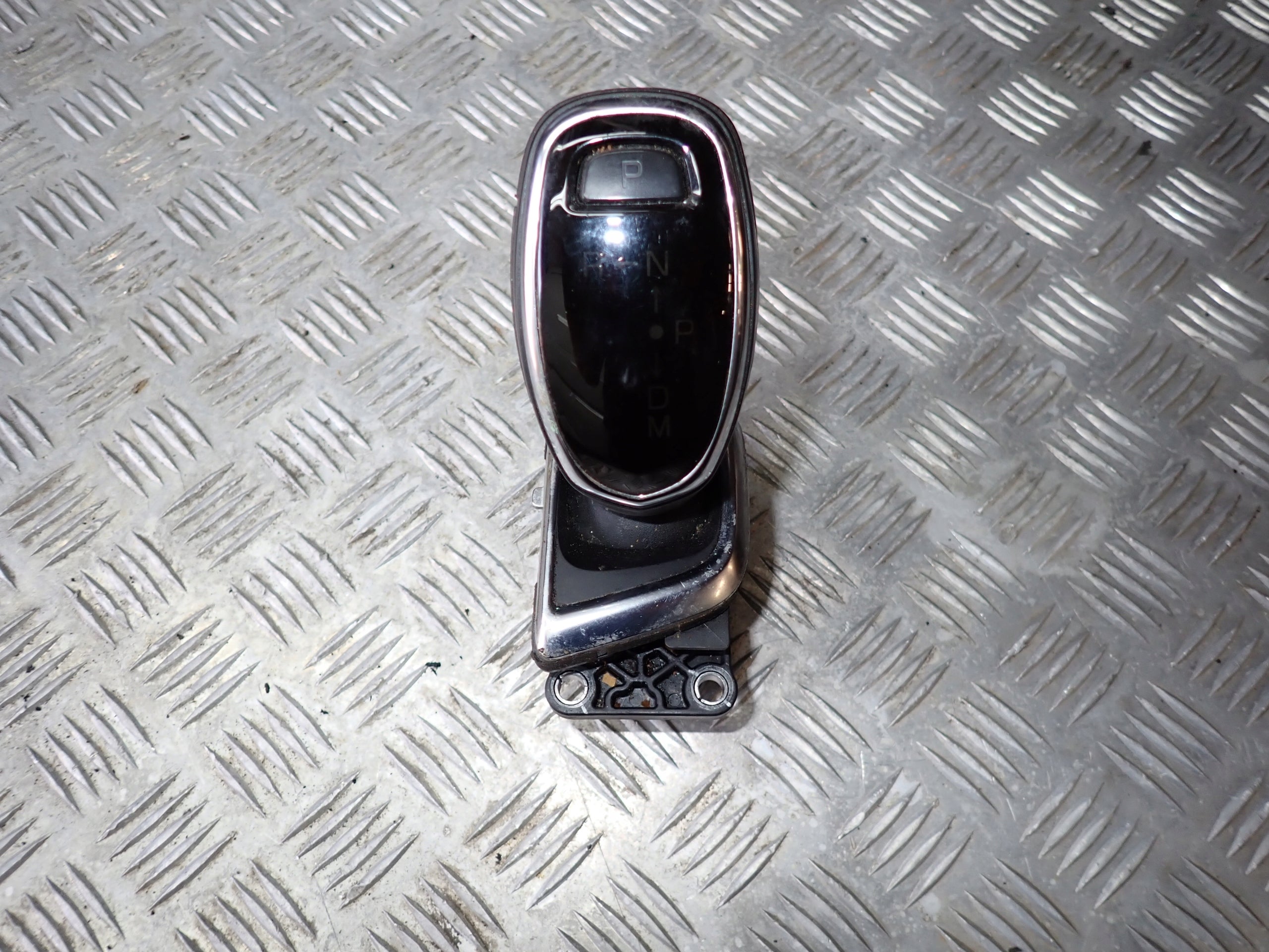 Lewarek Wybierak Cadillac XT5 2017