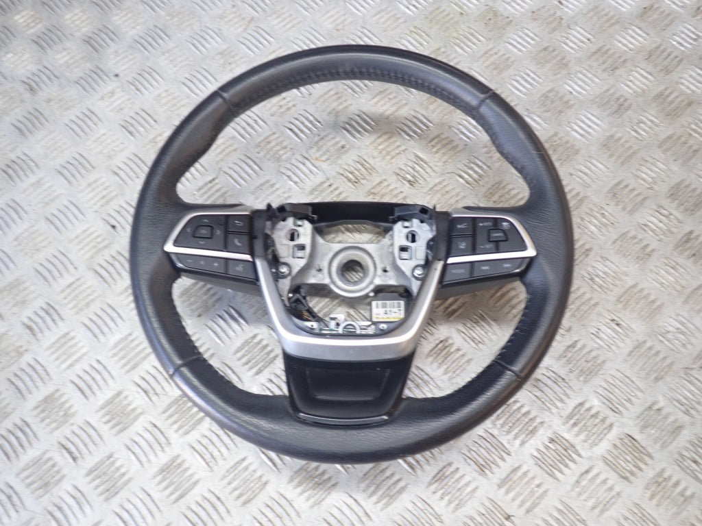 Kierownica Toyota Sienna Hybrid XL40 2021