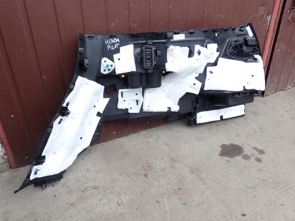 Boczek Bagaznika Lewy Tylny Honda Pilot 4 YG2 3.5 4x4 2023