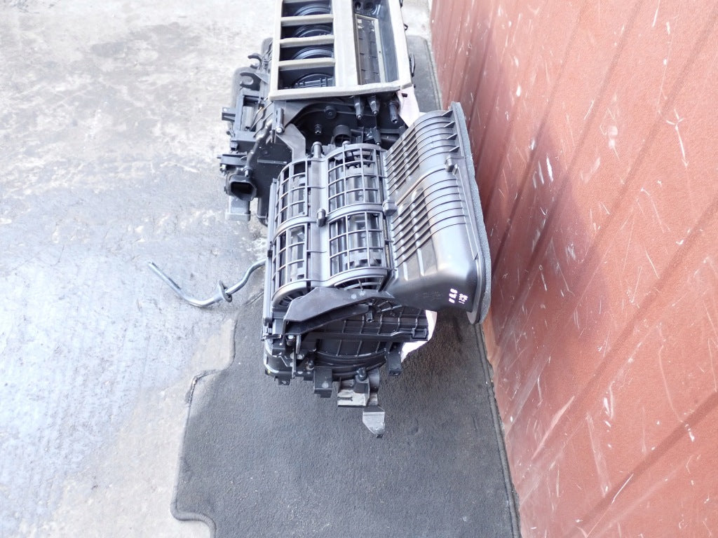 Nagrzewnica Powietrza Kia Carnival 3.5 2024