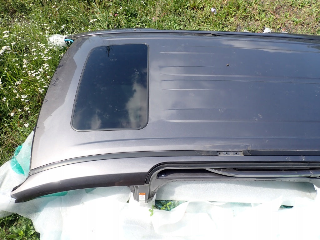 Dach Poszycie z Szyberdachem Toyota Sienna XL40 2021
