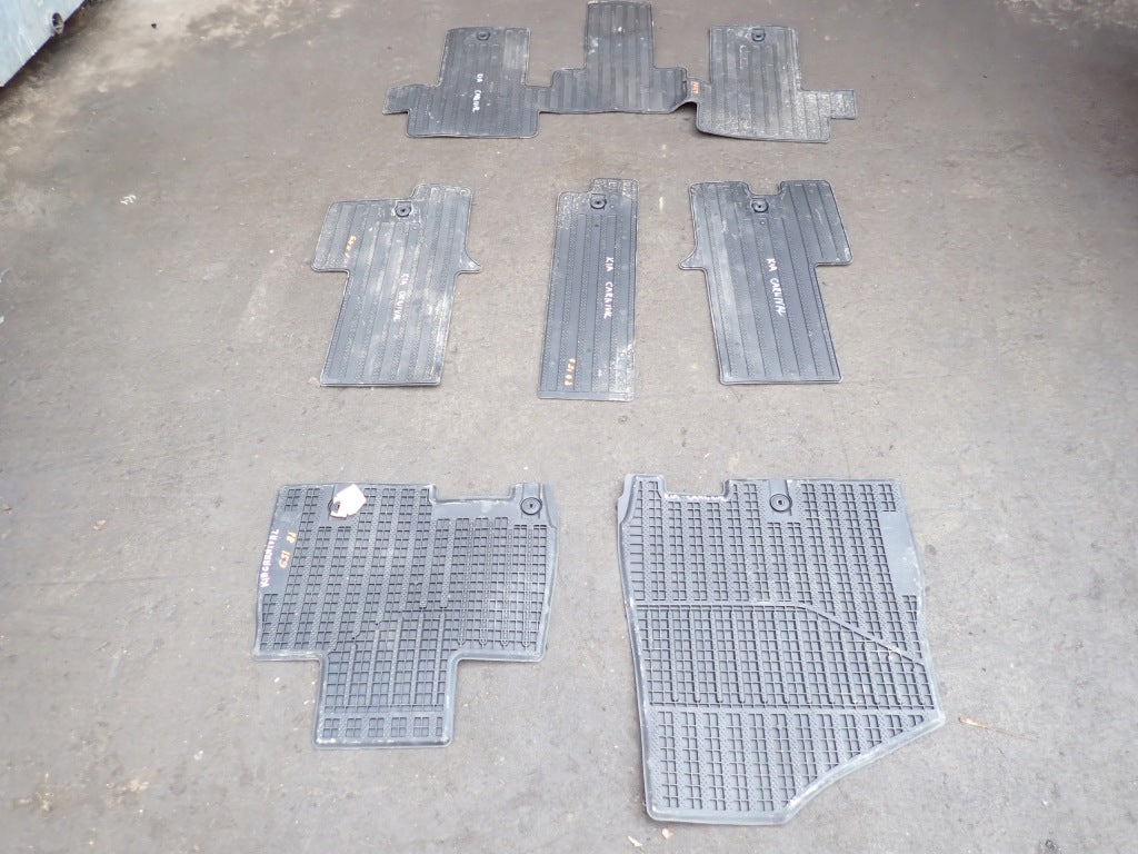 Dywaniki Gumowe Kpl. Kia Carnival LX KA4 3.5 2020-