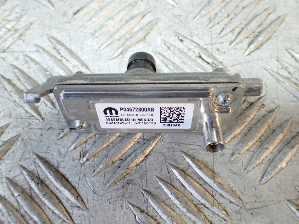 Kamera Przednia Szyby Czołowej Jeep Wagoneer Grand Wagoneer WS 22-