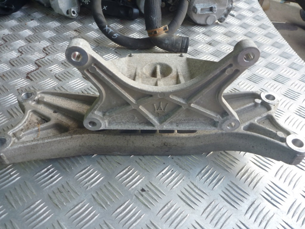 Gearbox Cushion Support Leg Maserati Quattroporte Ghibli 2014