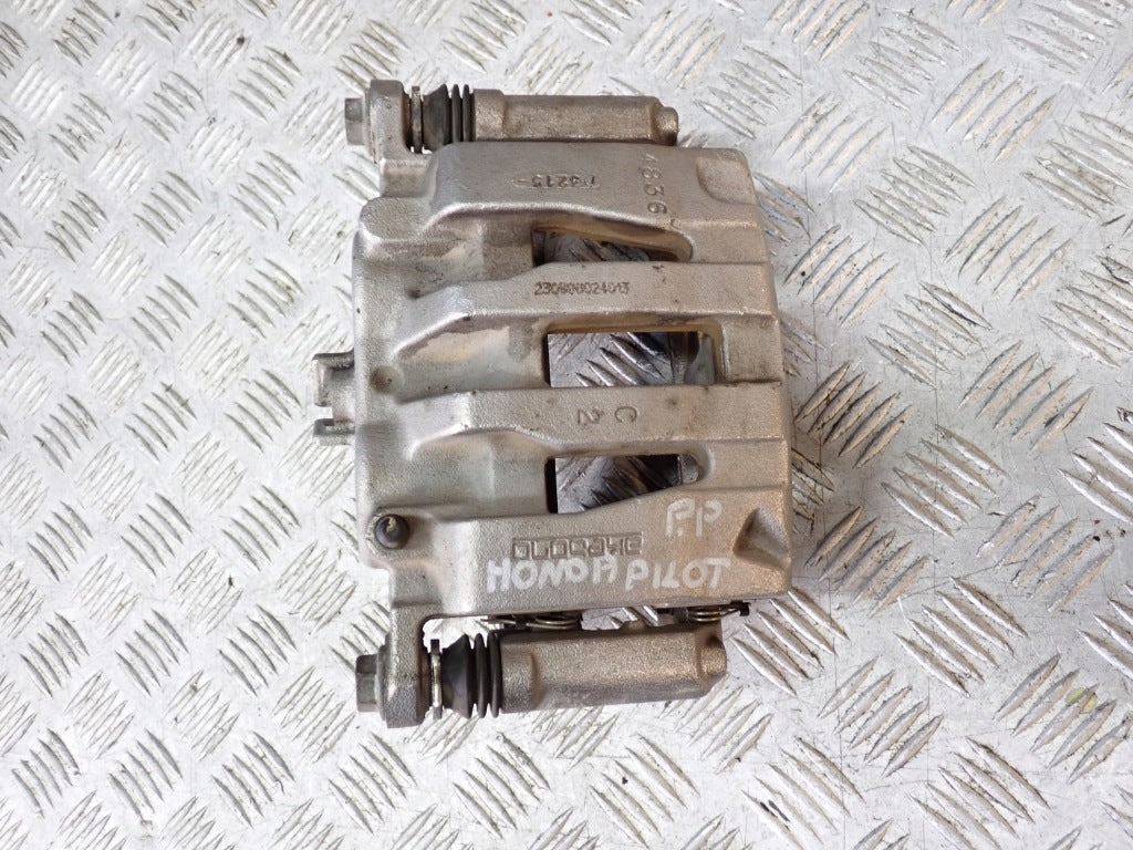 Zacisk Hamulcowy Prawy Przedni Przód Honda Pilot 4 YG2 3.5 4x4 2023