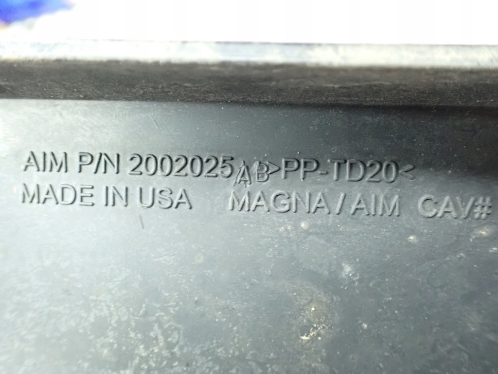 Kierownica Łapacz Powietrza Dolna GMC Sierra AT4 Silverado Duramax 19