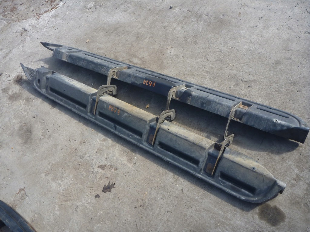 Step Sills PAIR Escalade ESV Yukon XL Suburban 2007-