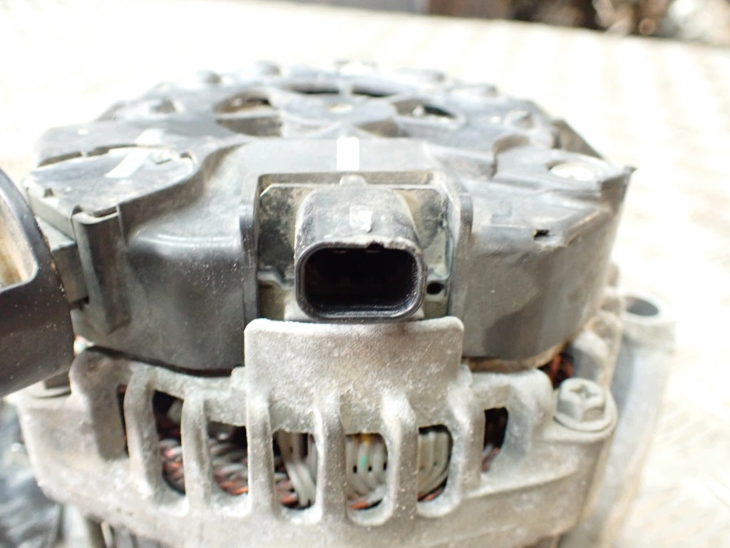 Alternator Chevrolet Silverado Suburban Tahoe Sierra Yukon Escalade 2021-