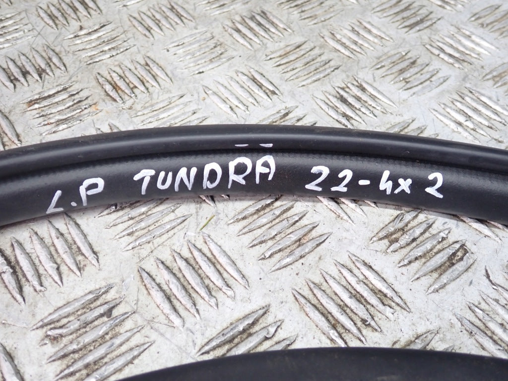 Uszczelka Karoseryjna Wnęki Drzwi Toyota Tundra 2022-