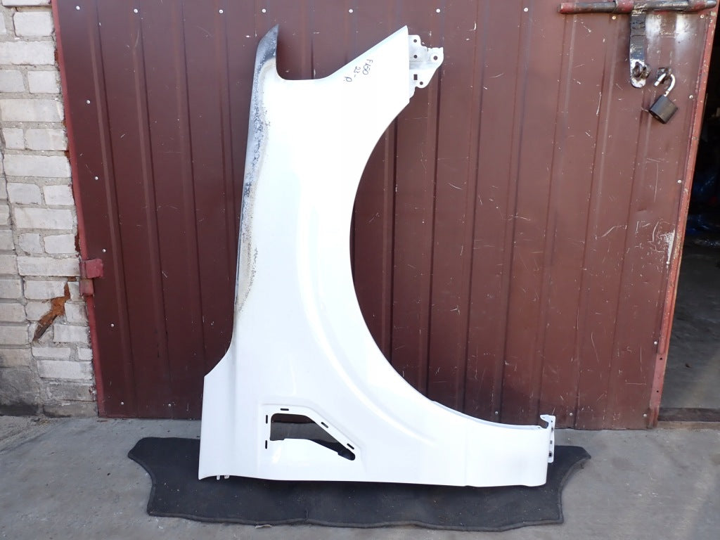 Prawy błotnik przedni do Ford F150 3.5 XLT Crew Cab 2024, element karoserii samochodu marki Autolandparts.
