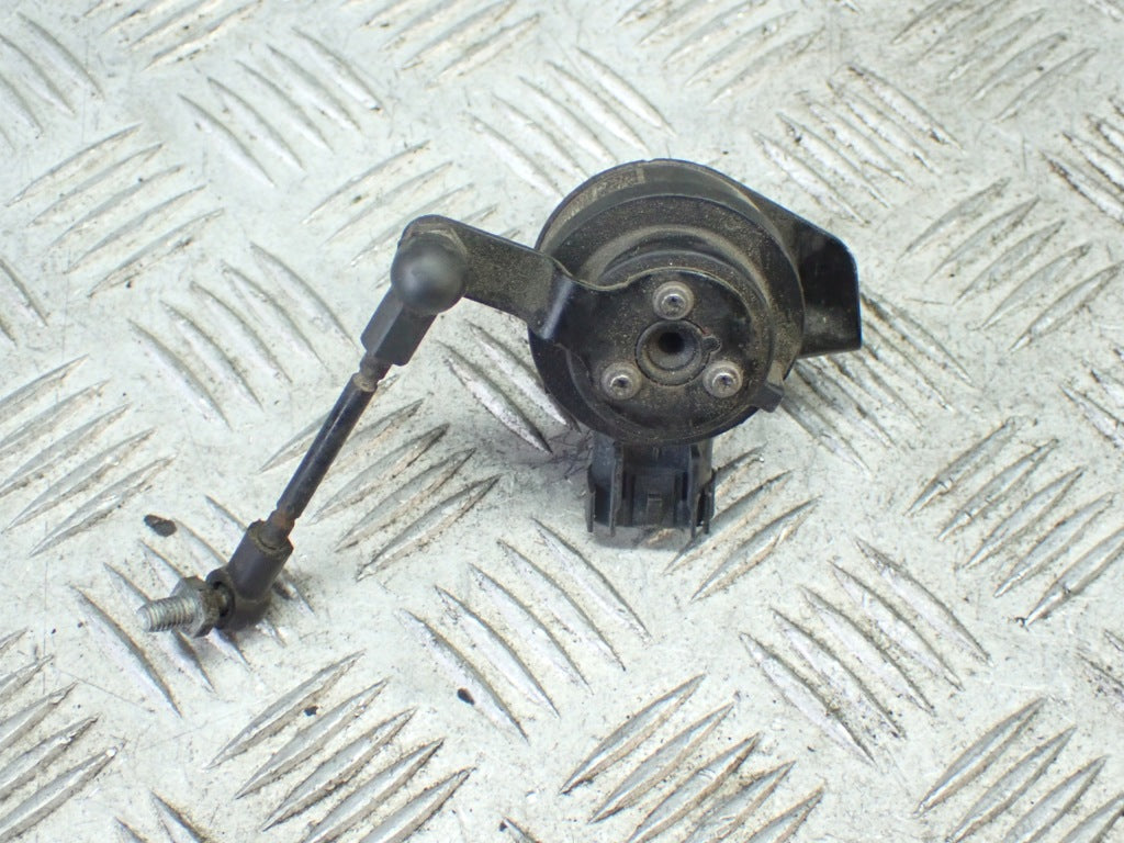 Czujnik Poziomowania Lamp Przód Przednich Chevrolet Corvette C7 2014-