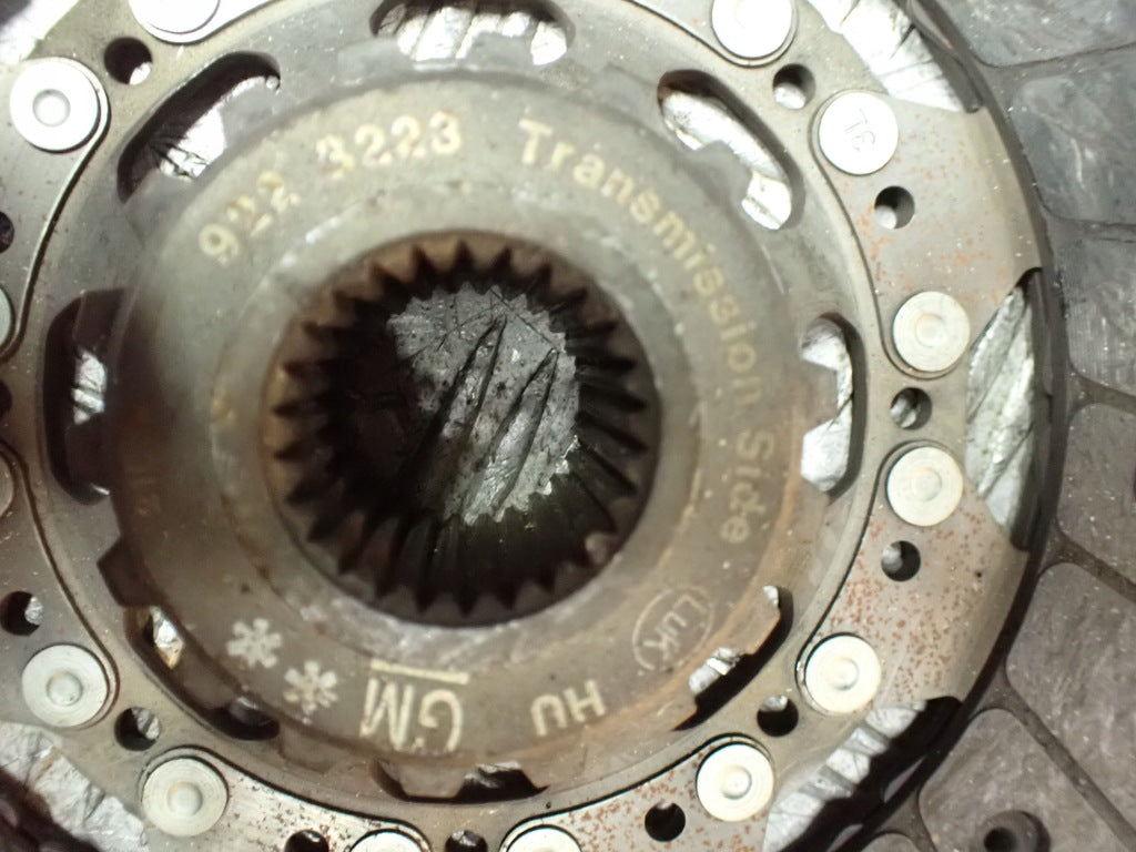 Clutch Kit Disc Pressure Plate Bearing Chevrolet Corvette C7 Manual 14-