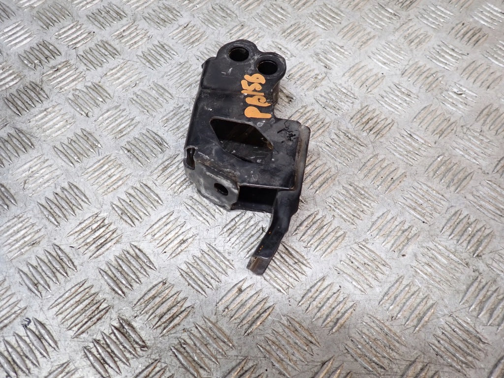 Left Steering Rack Mount Bracket Toyota Tundra 2022-
