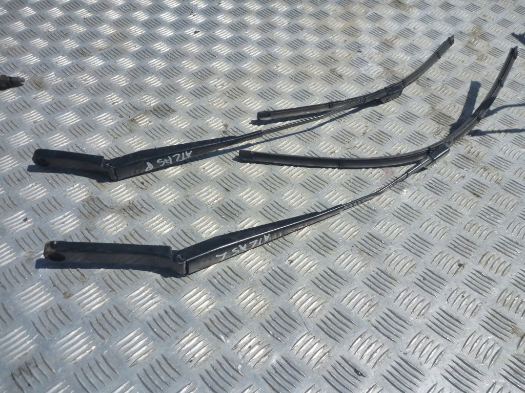 Wiper Arms PAIR VW Atlas Teramont 2019