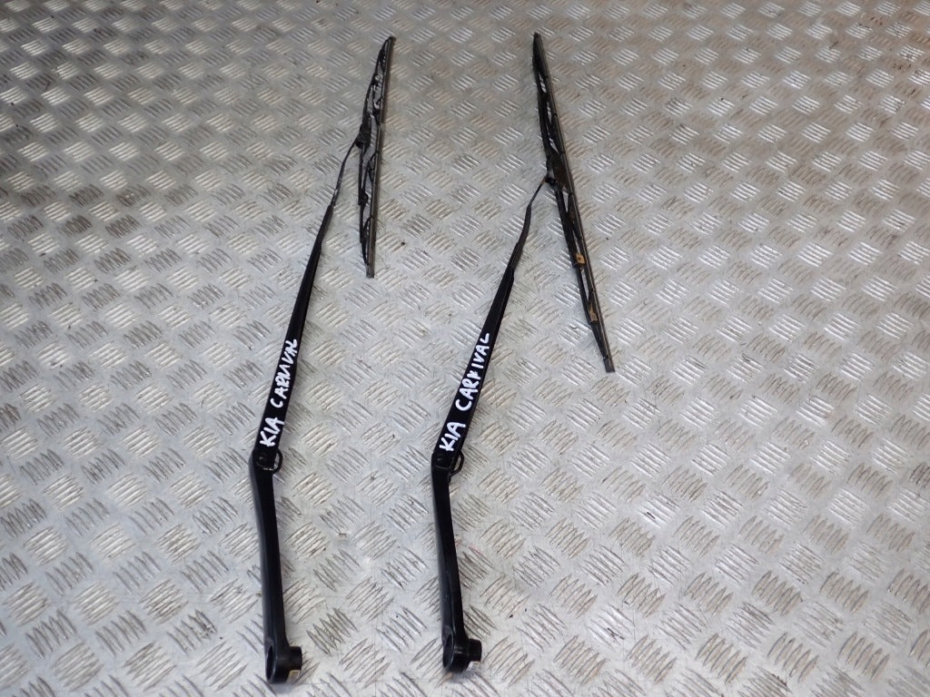 Wiper Arms Blades Kia Carnival LX KA4 2020-
