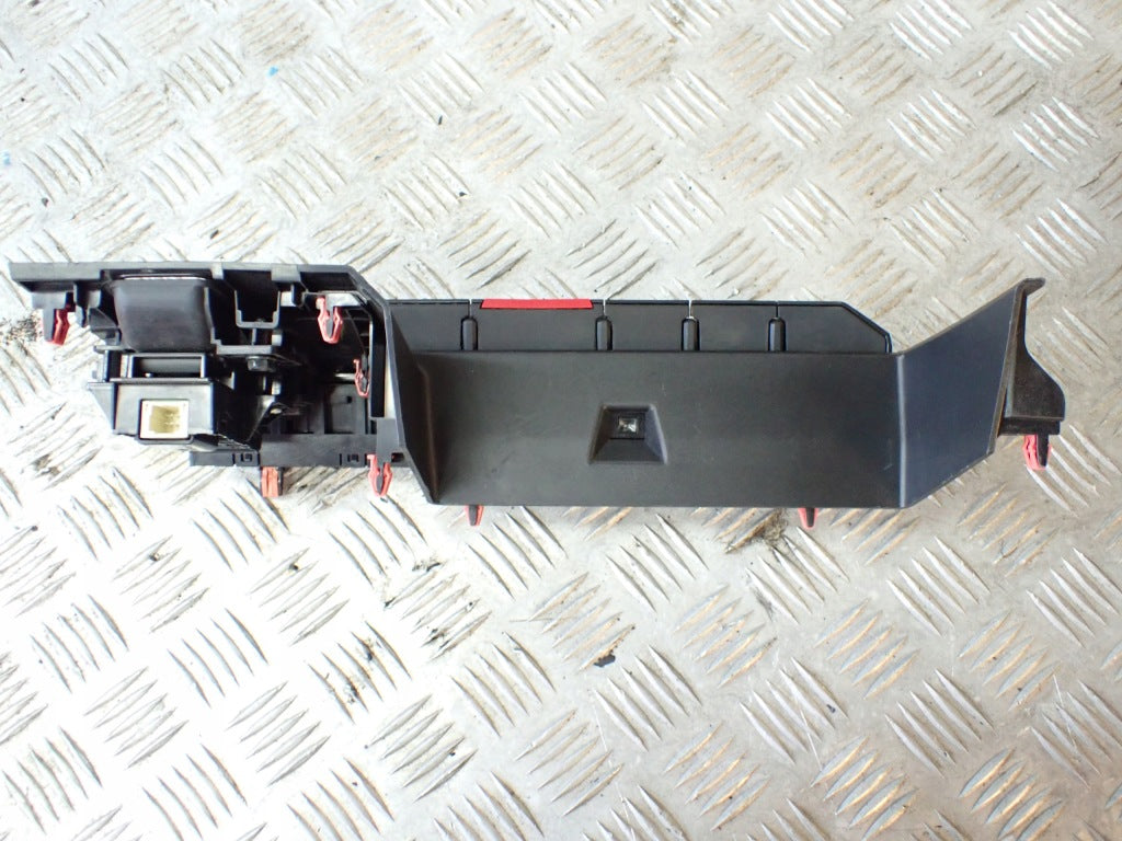 Panel Napędów ESP Awaryjnych Toyota Tundra Crewmax 2022-
