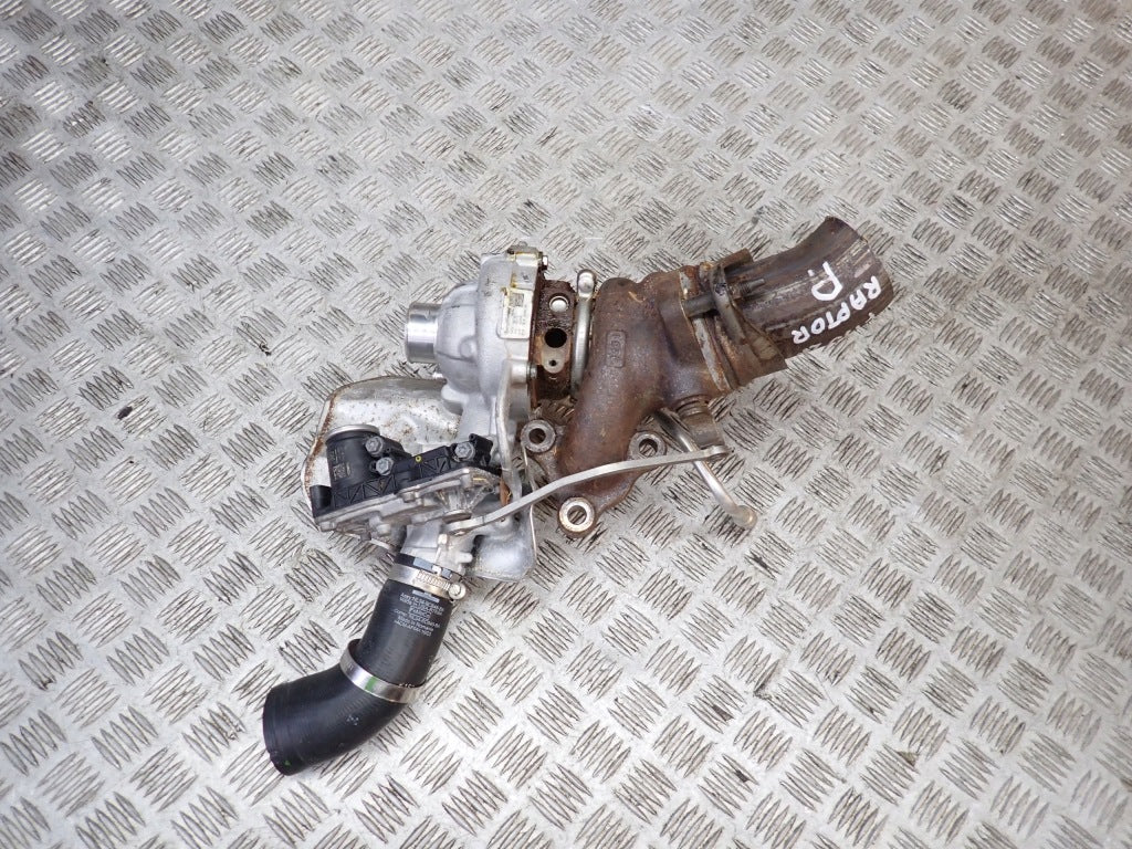 Turbosprężarka prawa do Ford F150 3.5 Ecoboost i Raptor 2024, część zamienna marki Autolandparts, widoczna na zdjęciu.