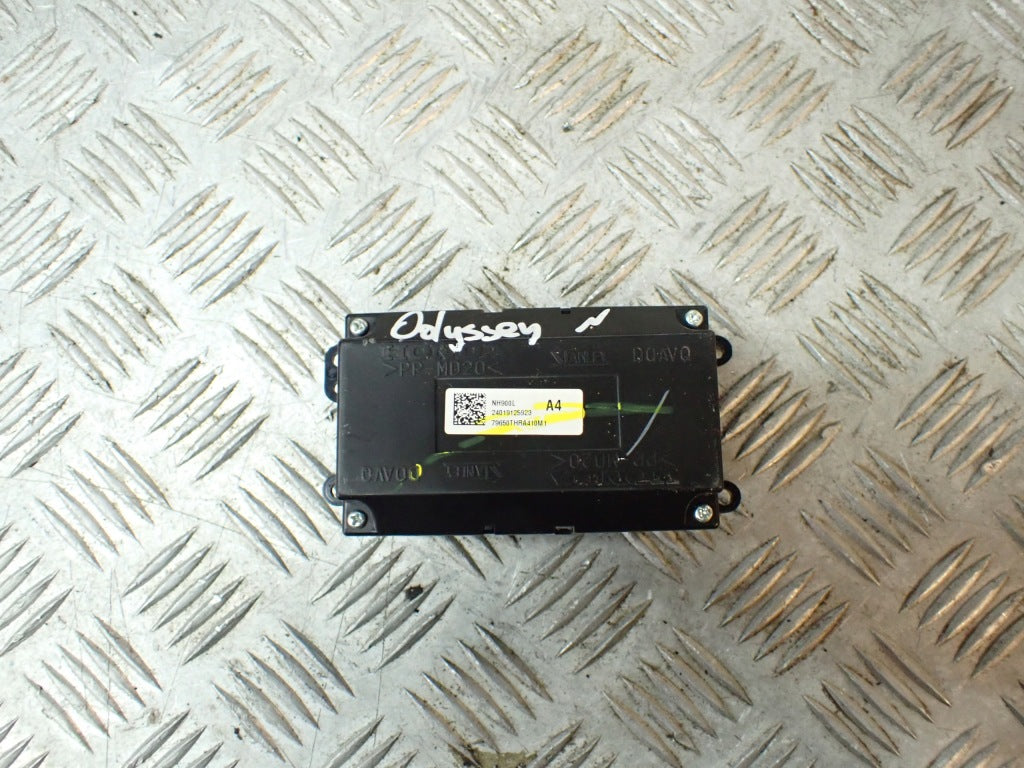 Panel Klimatyzacji Tylny z Dachu Dachowy Honda Odyssey 2020