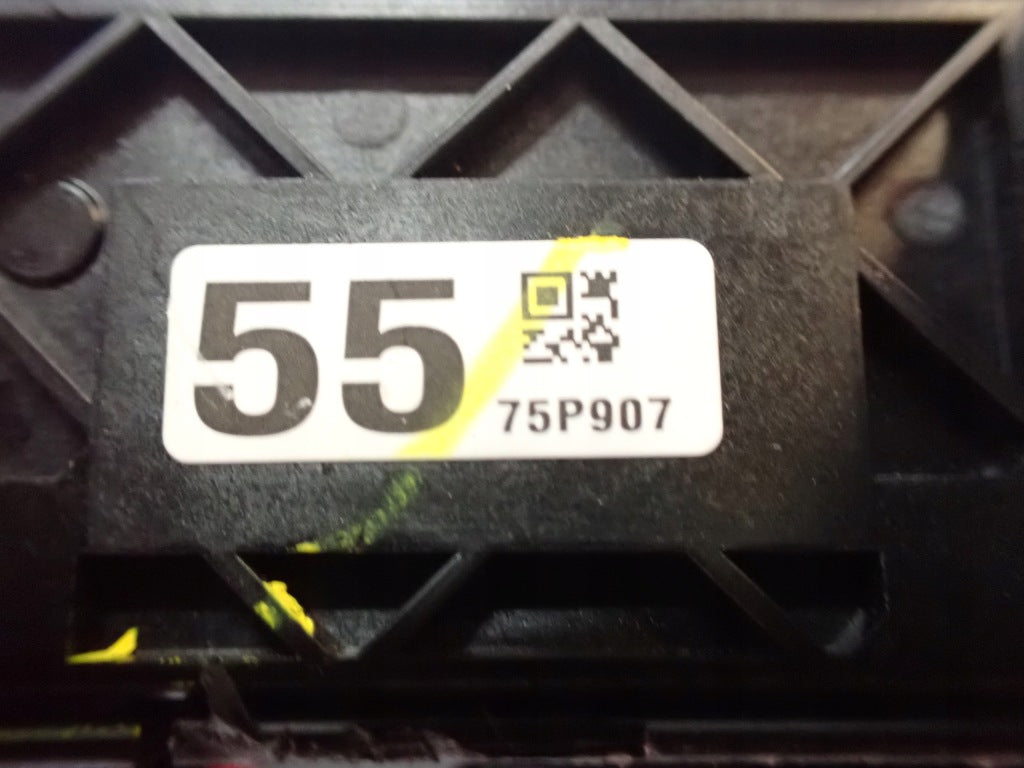 Panel Napędów ESP Awaryjnych Toyota Tundra Crewmax 2022-