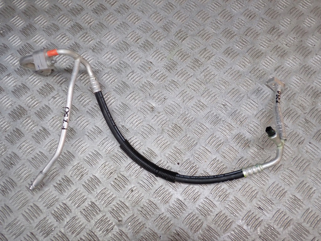 Rurka klimatyzacji Ford F250 F350 Super Duty 2021, model 6.2, Autolandparts, widoczna na zdjęciu.