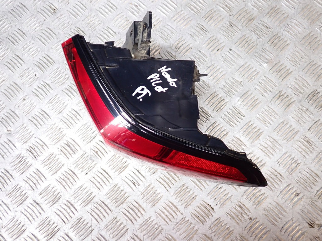 Right Rear Tail Light Right Rear Honda Pilot 4 YG2 2023