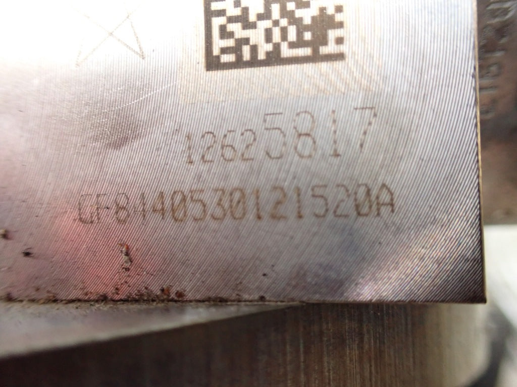 Pompa wtryskowa wysokiego ciśnienia paliwa do Chevrolet Corvette C7 i Camaro, Autolandparts, widoczna na zdjęciu