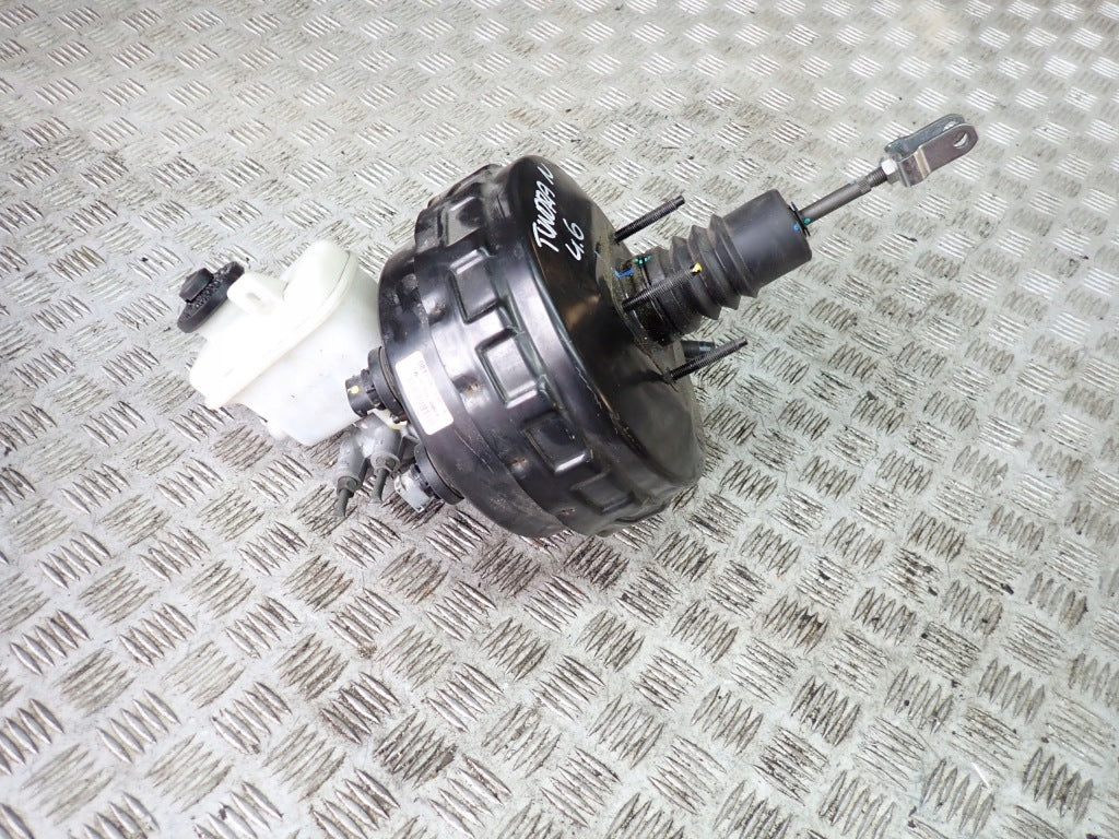 Serwo Pompa Hamulcowa Toyota Tundra II 4.6 4x2 2014-