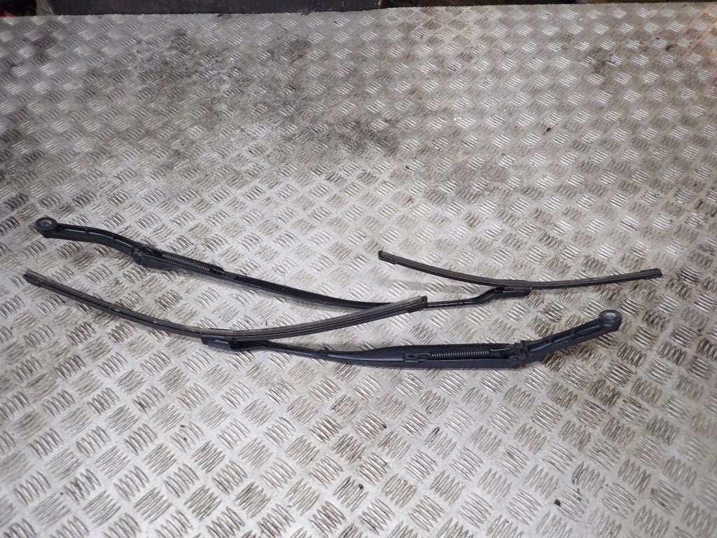 Wiper Arms Set Maserati Quattroporte 2015