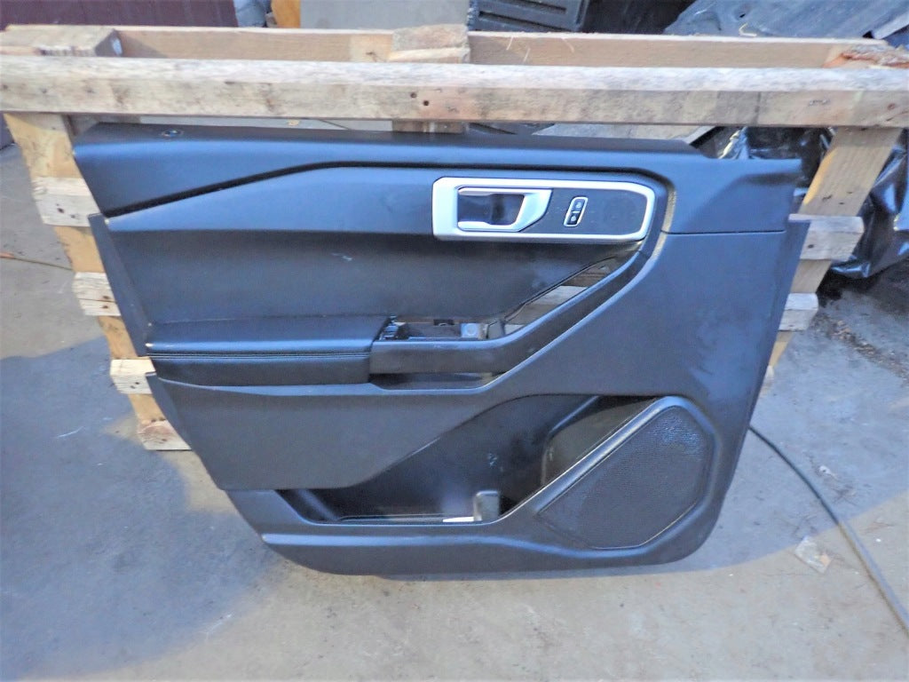 Left Front Door Panel Ford Explorer 2020-
