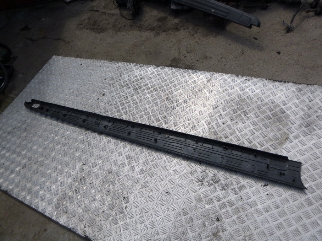 Side Panel Trim 209 cm Ford F150 2015