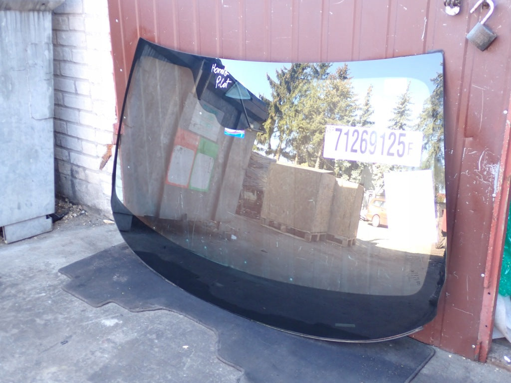 Honda Pilot 4 YG2 2023 Front Windshield