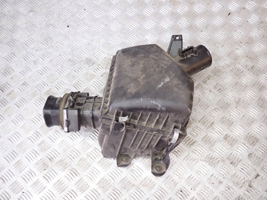 Obudowa Filtra Powietrza Prawa Toyota Tundra 3.4 2022-