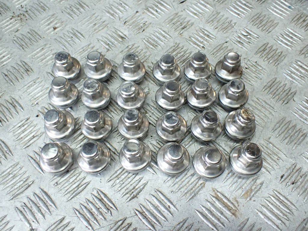 2022 Toyota Tundra Wheel Nut Bolt