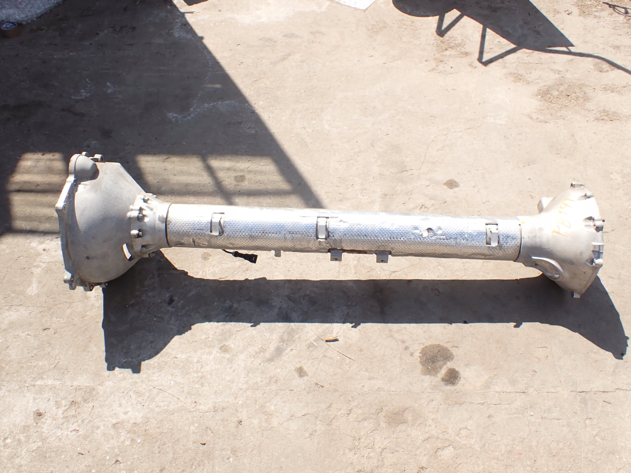 Wał Napędowy Automat Chevrolet Corvette C5 2001