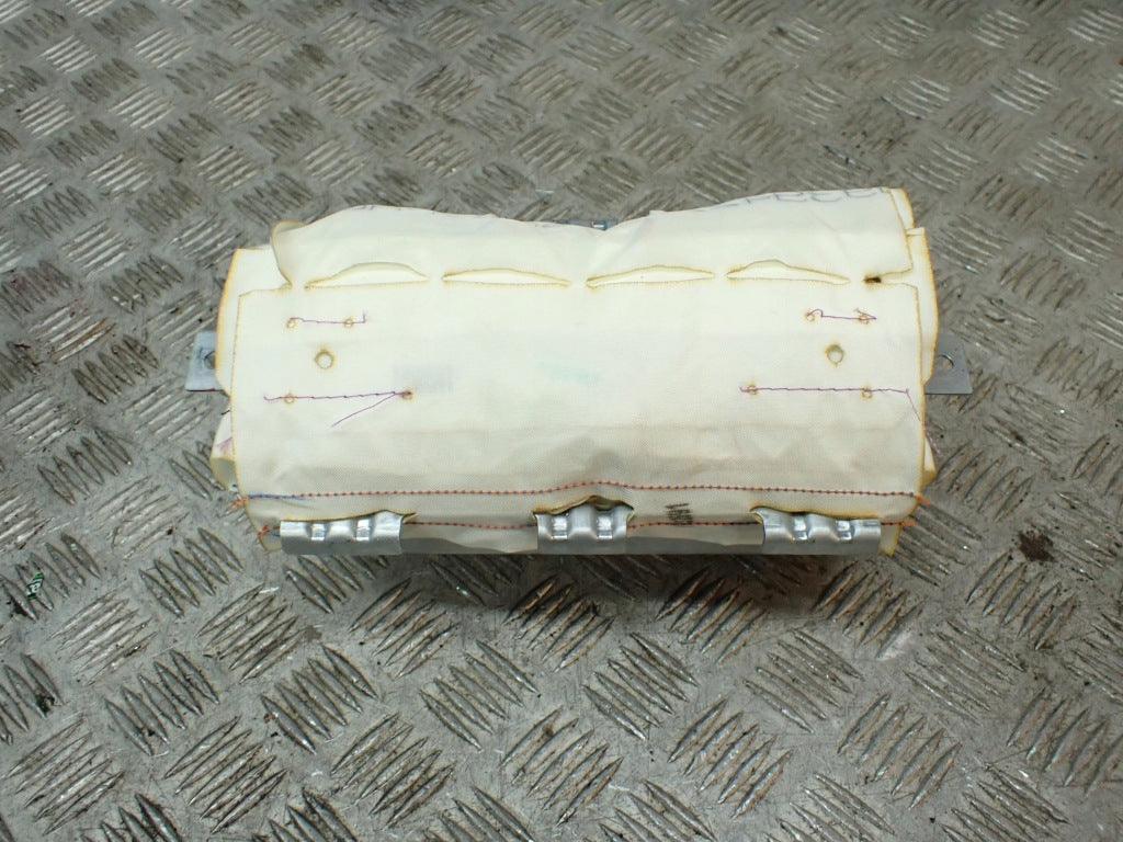 Poduszka Powietrzna Pasażera Airbag Toyota Tundra Sequoia 2022-